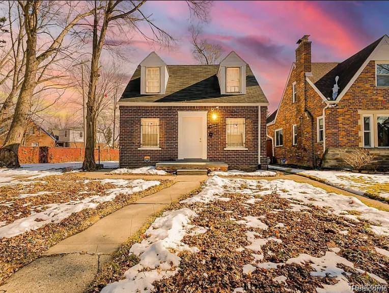 9744 Lakepointe Street E, Detroit, MI 48224 — front exterior