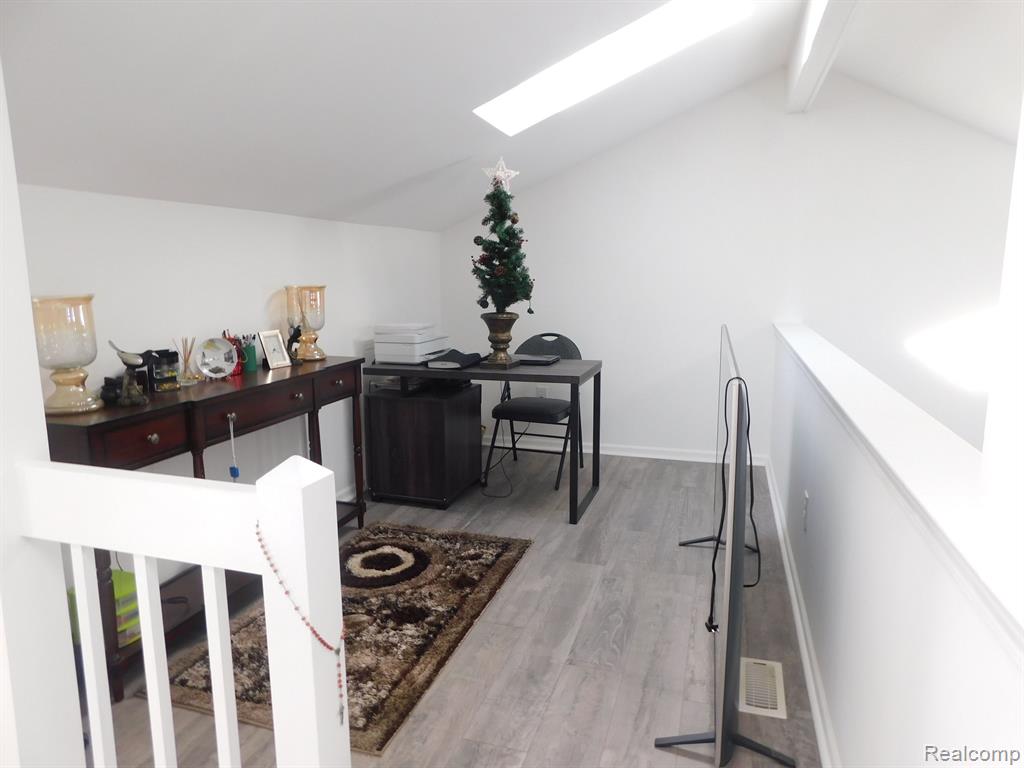 43175 W KIRKWOOD Drive, Clinton Twp, MI 48038 — Photo 47