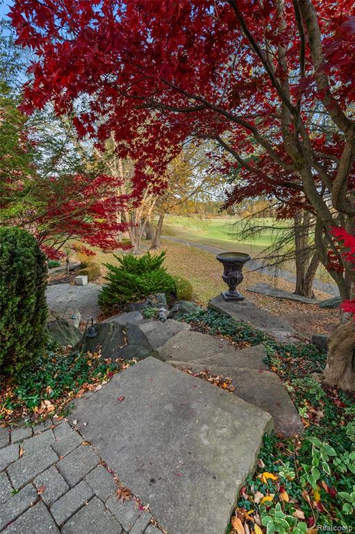 83 Greenan Lane, Lake Orion, MI 48362 — Photo 59