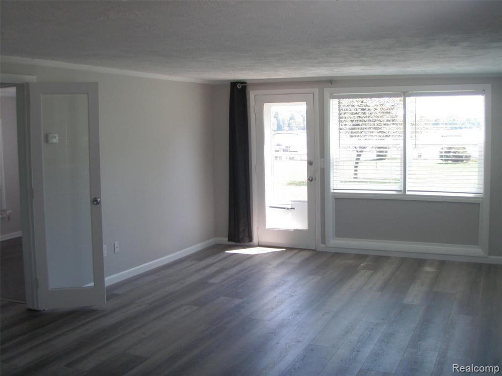 9920 Sashabaw Road, Clarkston, MI 48348 — Photo 7