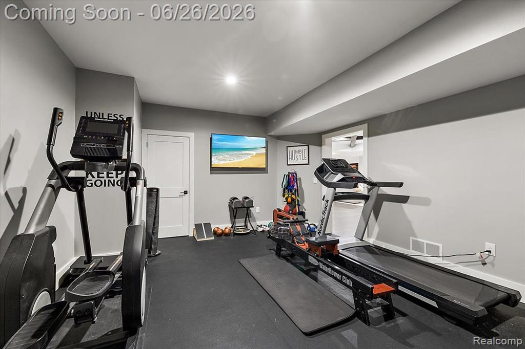 3071 Emeraude Court, Rochester, MI 48306 — Photo 42