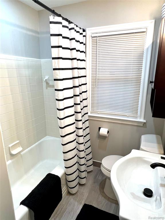 51470 Washington Street, New Baltimore, MI 48047 — Photo 25