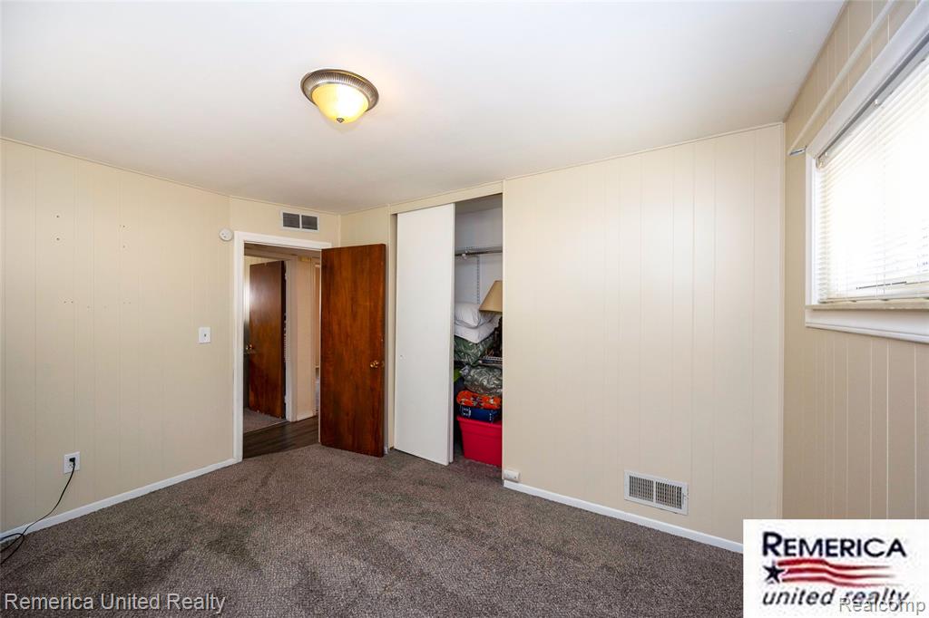 4665 Lincoln Boulevard, Dearborn Heights, MI 48125 — Photo 11