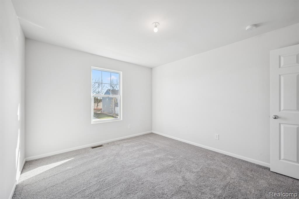 719 Knollwood Bend, Chelsea, MI 48118 — Photo 21