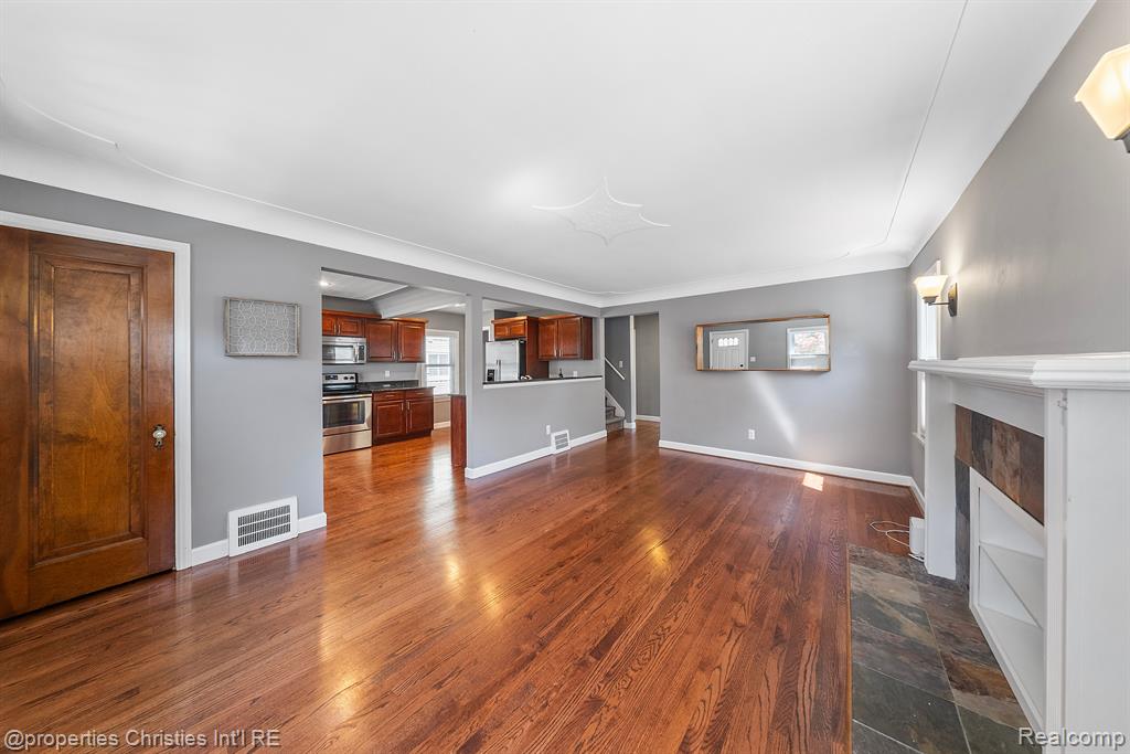 972 HARVARD Road, Berkley, MI 48072 — Photo 11