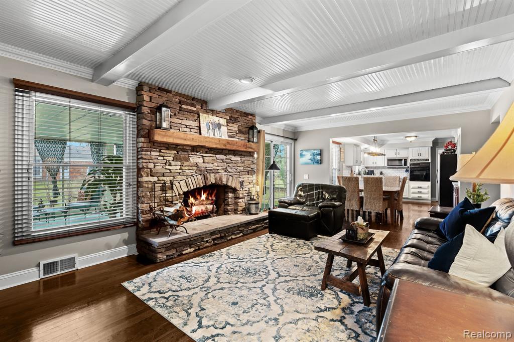 856 THORNTREE, Bloomfield Hills, MI 48304 — Photo 9