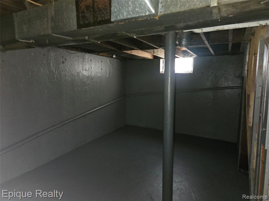 6166 Farmbrook Street, Detroit, MI 48224 — Photo 12