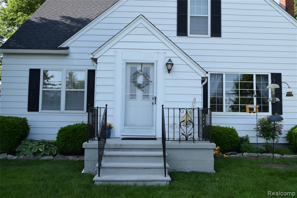 7448 Miller Road, Swartz Creek, MI 48473 — Photo 2