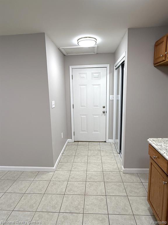 8428 CHAPP Avenue, Warren, MI 48089 — Photo 16