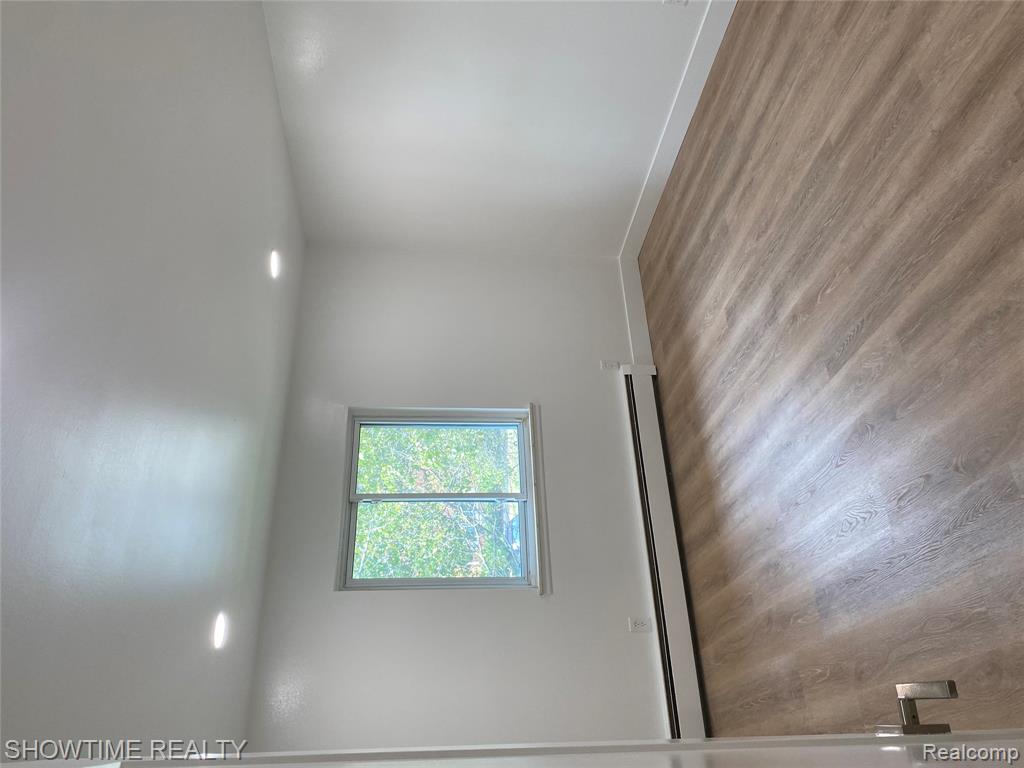 805 Plate Street, 207, Rochester, MI 48307 — Photo 7