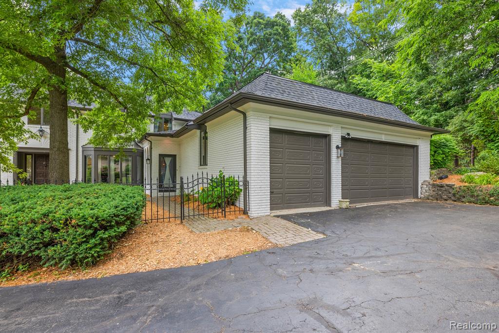 4378 Compton Way, Bloomfield Hills, MI 48302 — Photo 85