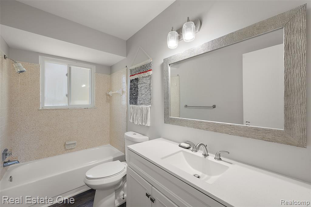 9600 Yale Avenue, Clarkston, MI 48348 — Photo 31