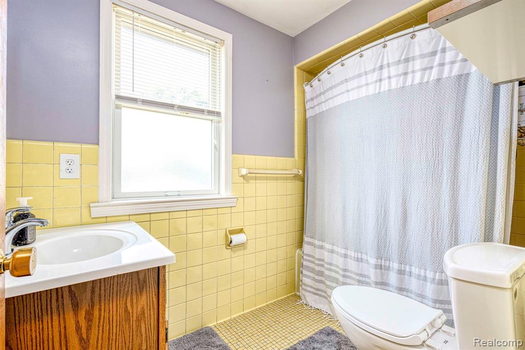 8125 MACKAY, Utica, MI 48317 — Photo 20