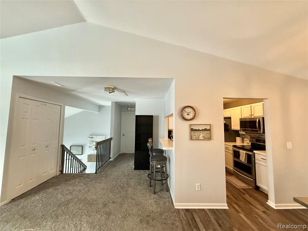 43431 Claremont Dr. E Drive E, Clinton Twp, MI 48038 — Photo 13