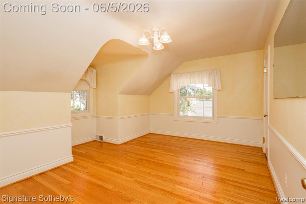 274 Hillcrest Avenue, Grosse Pointe, MI 48236 — Photo 30
