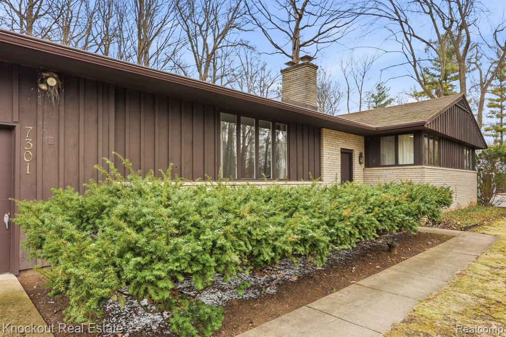 7301 W Ronrick Place, Frankenmuth, MI 48734 — Photo 4