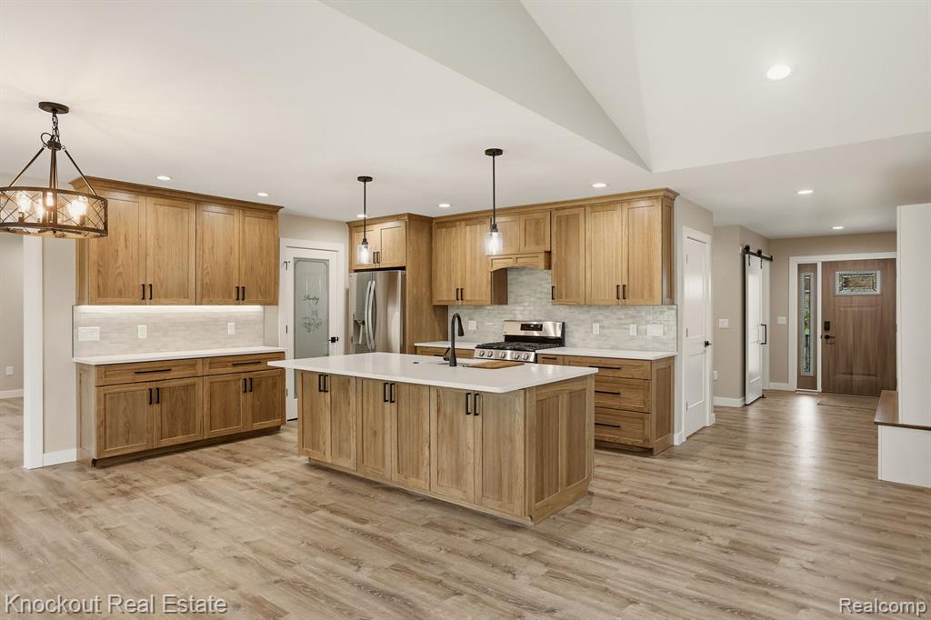 12095 Country Run Drive, Birch Run, MI 48415 — Photo 17