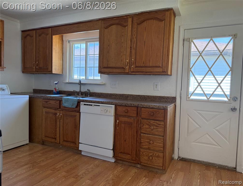4810 CAMPBELL Street, Dearborn Heights, MI 48125 — Photo 11