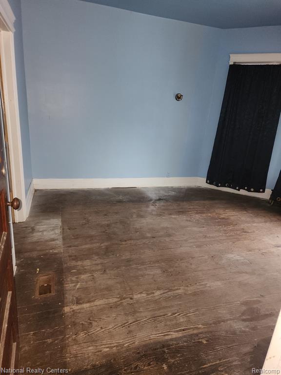 2131 Townsend Street, Detroit, MI 48214 — Photo 10