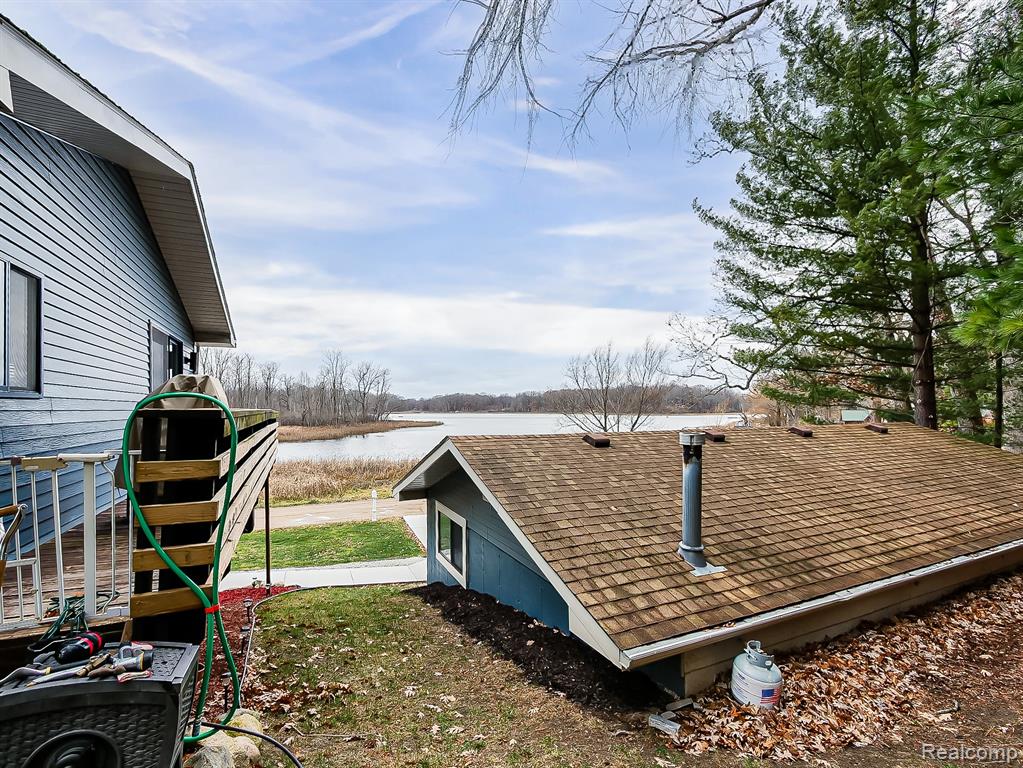 9900 S Big School Lot Lake Road, Holly, MI 48442 — Photo 29