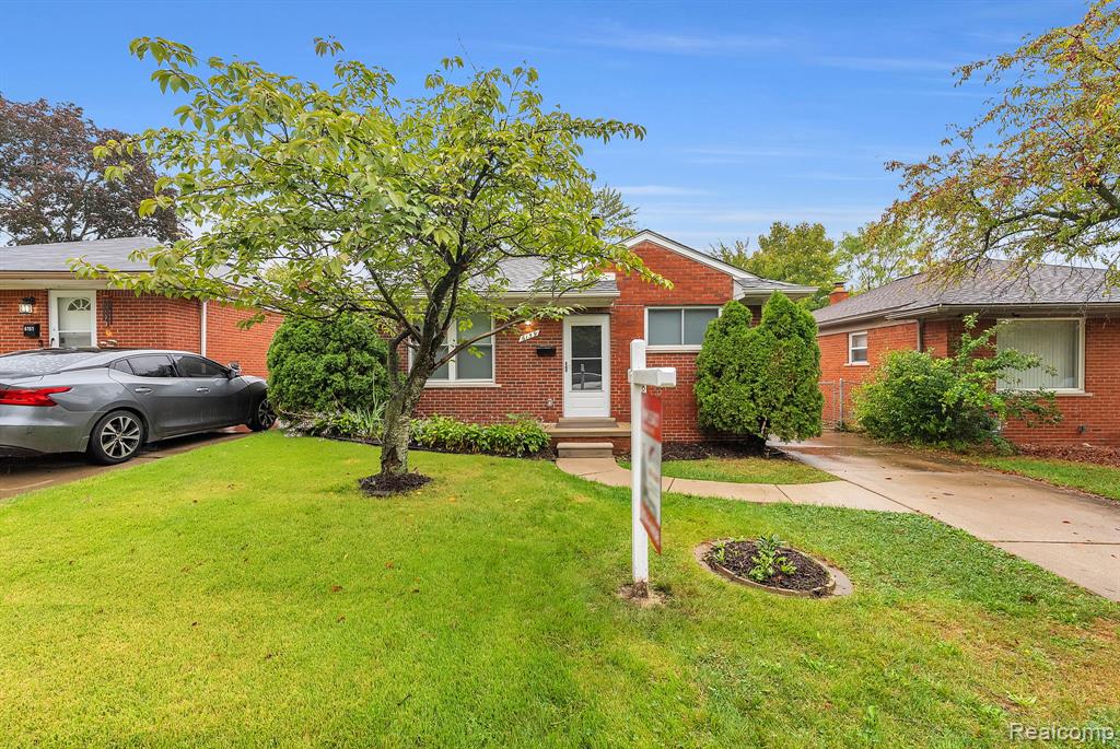 6159 N Highland Street, Dearborn Heights, MI 48127 — Photo 3