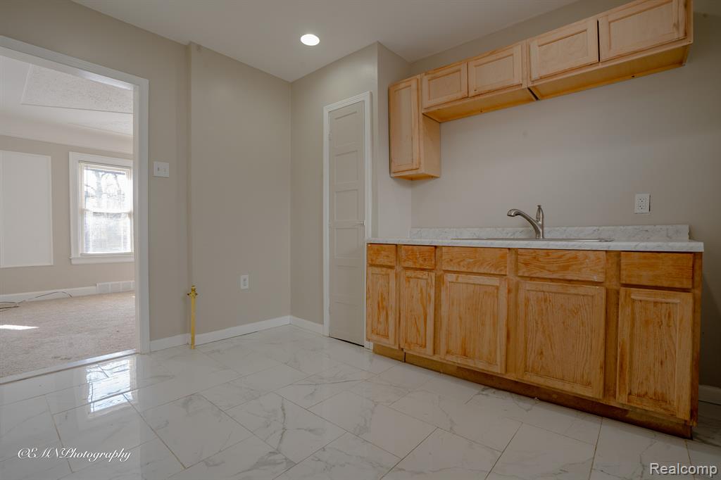 15005 STEEL Street, Detroit, MI 48227 — Photo 9