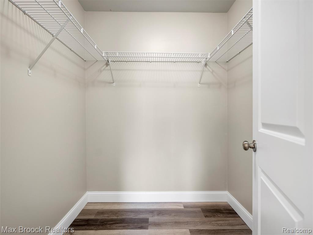 628 Country Club Drive, 23, Saint Clair Shores, MI 48082 — Photo 16