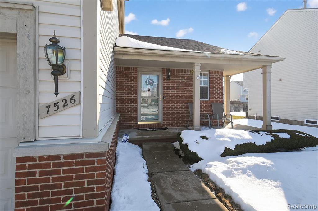 7526 Carlton Drive, Ypsilanti, MI 48197 — Photo 5