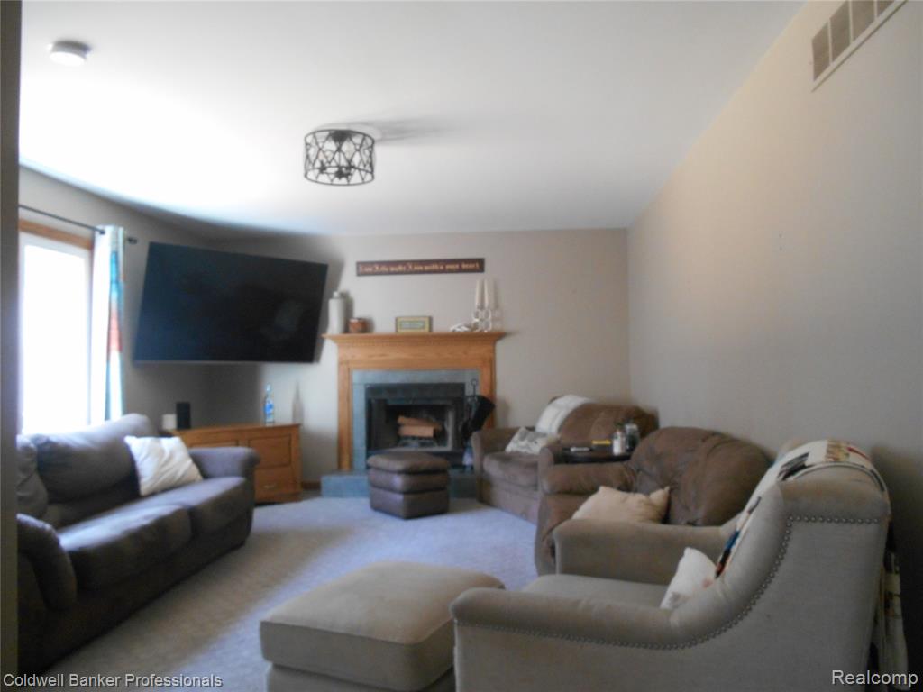 2704 Genny Ridge Drive, Lapeer, MI 48446 — Photo 6