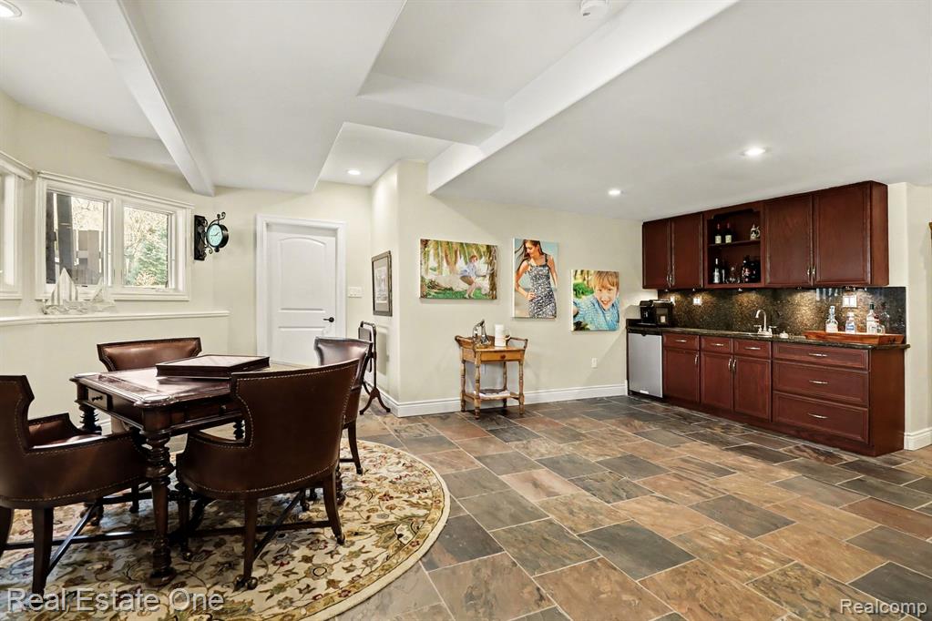 960 Hill Hollow Lane, Milford, MI 48381 — Photo 37