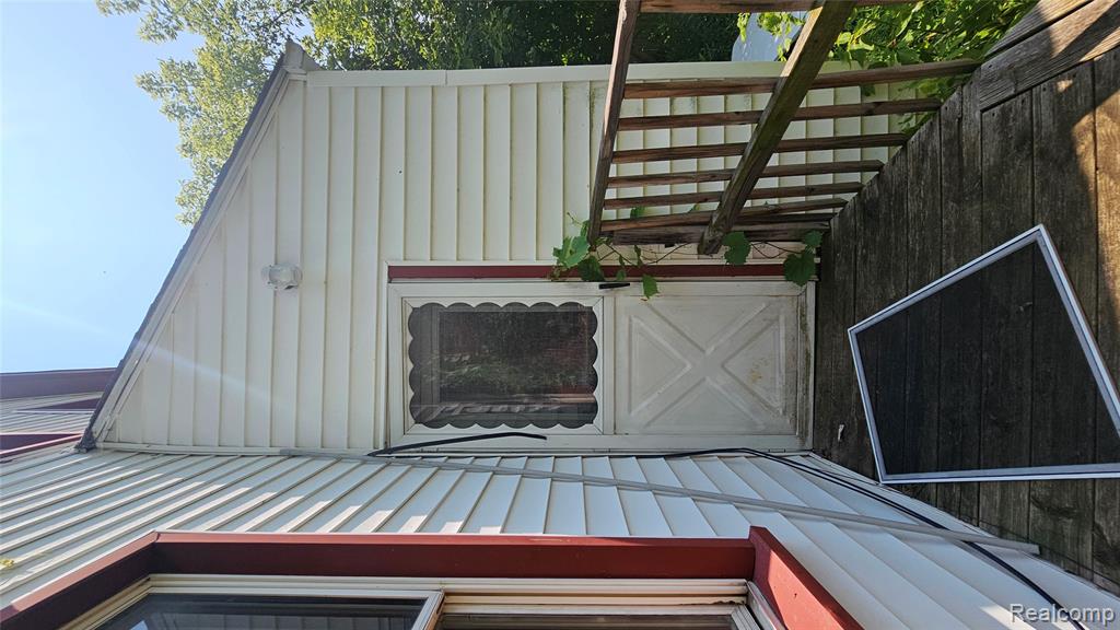 4481 Seminole Street, Detroit, MI 48214 — Photo 14