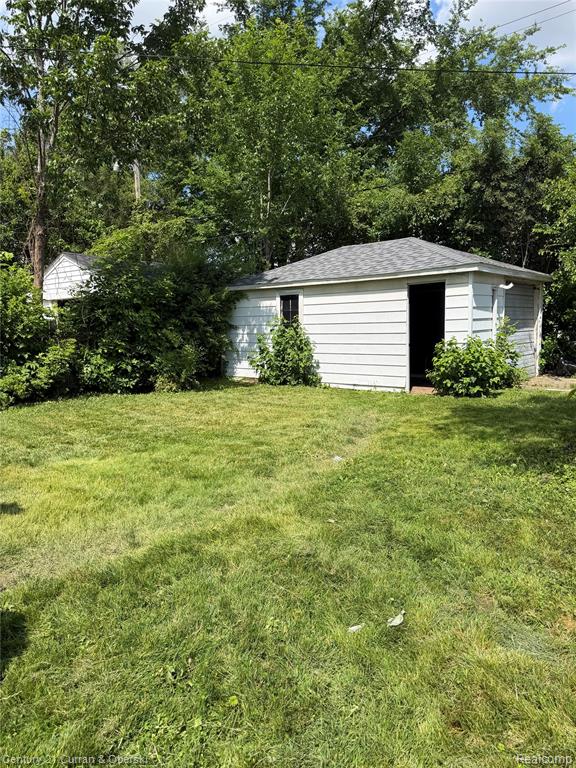 6300 Minock Street, Detroit, MI 48228 — Photo 3