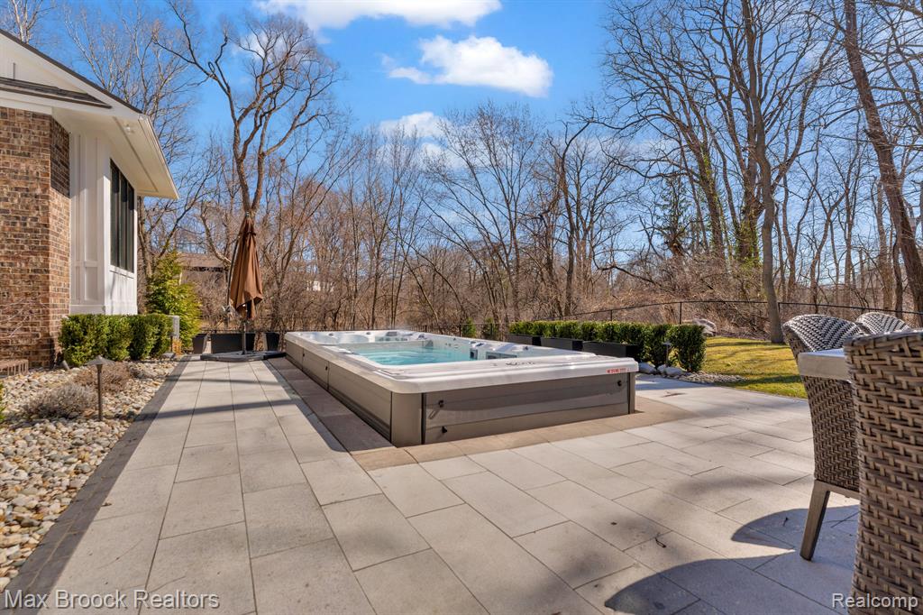 4887 WYE OAK Road, Bloomfield Hills, MI 48301 — Photo 55