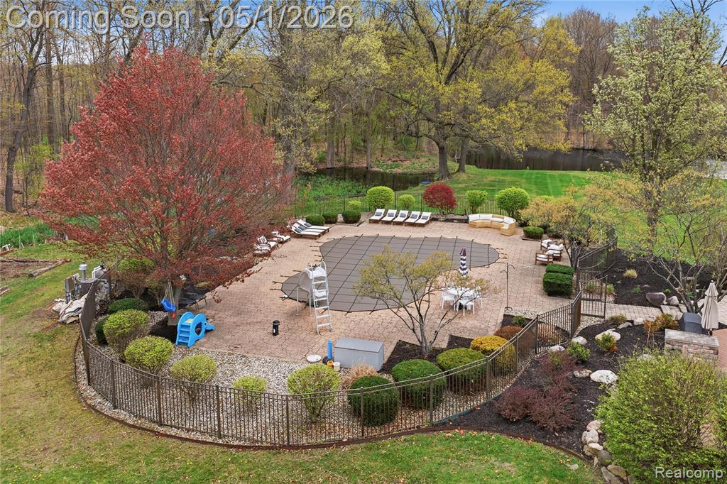 7527 Koby Court, White Lake, MI 48383 — Photo 4