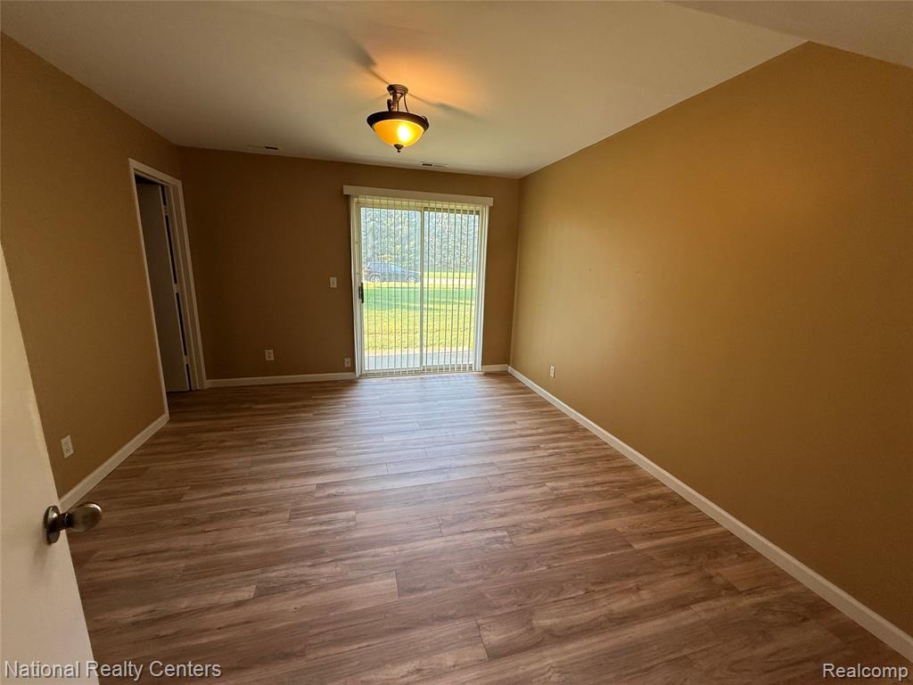 5619 Fox Hill Drive, Sterling Heights, MI 48310 — Photo 11
