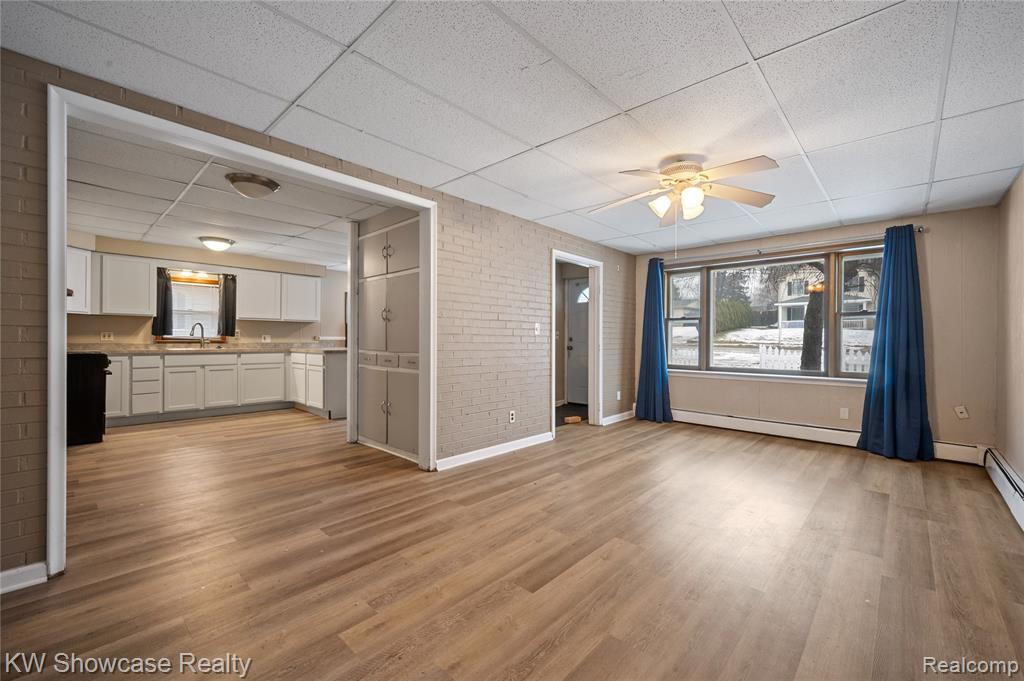 1125 E Commerce Street, Milford, MI 48381 — Photo 15