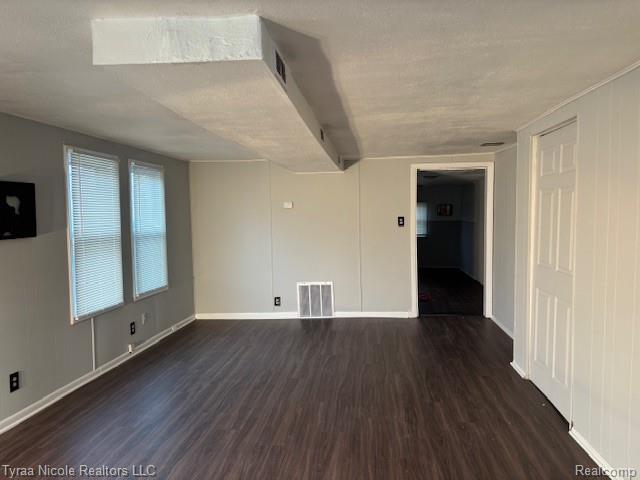 6357 DENTON Road, Belleville, MI 48111 — Photo 3