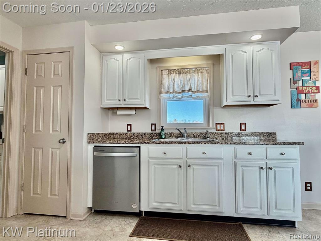 7330 Smiths Creek Road, Kimball, MI — Photo 10