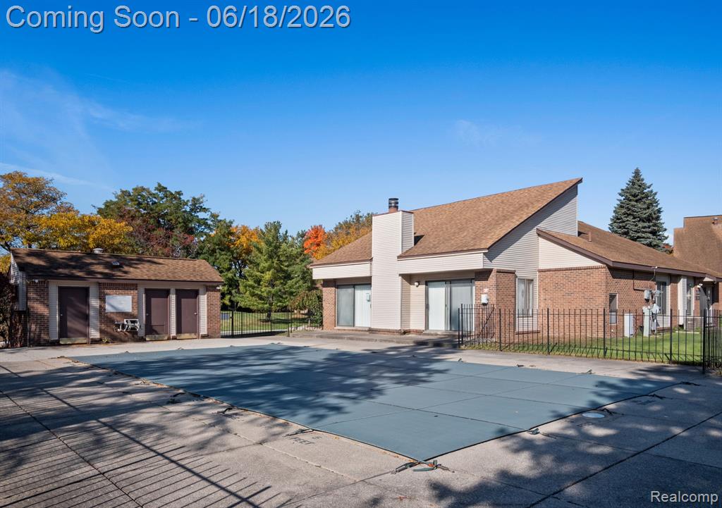 6680 Ridgefield Circle, 201, West Bloomfield, MI — Photo 31