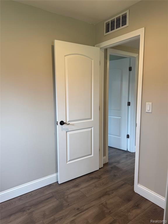 1693 Ashstan Drive, Walled Lake, MI 48390 — Photo 11