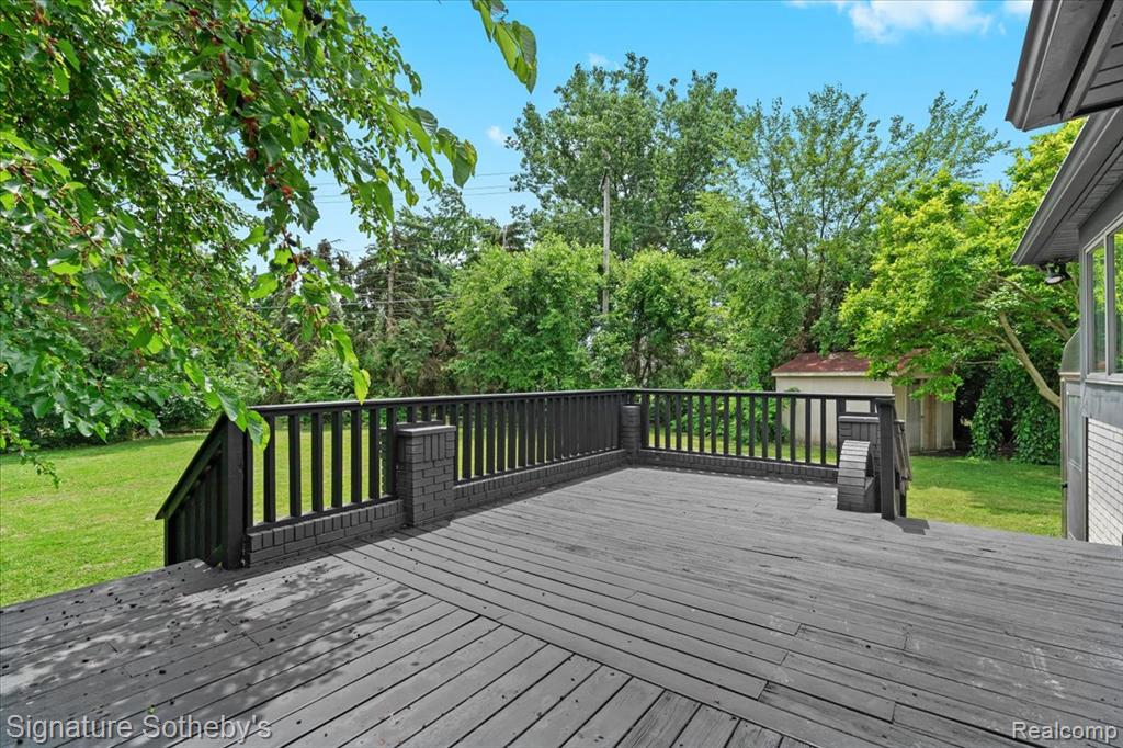 40526 Woodside Drive, Clinton Twp, MI 48038 — Photo 49