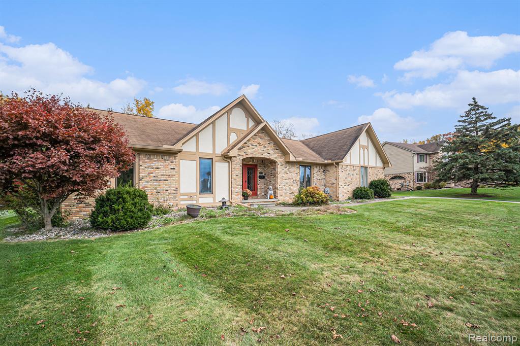 859 Boutell Drive, Grand Blanc, MI 48439 — Photo 29