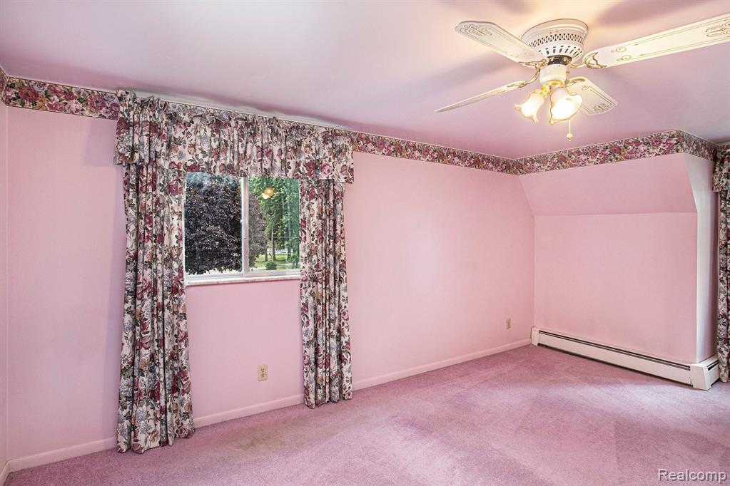 513 RIVERSIDE Drive, Linden, MI 48451 — Photo 16