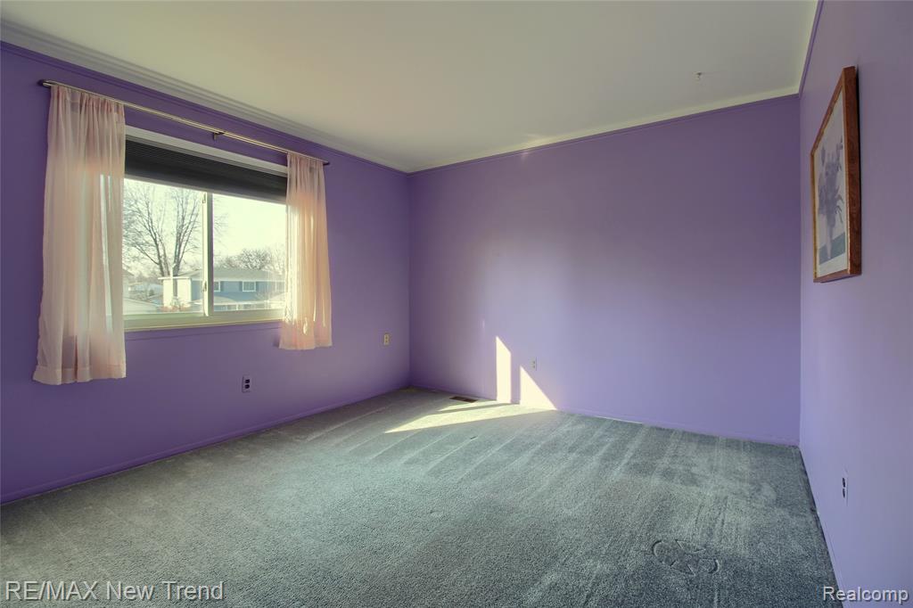 5794 Willow Creek Drive, Canton, MI 48187 — Photo 23