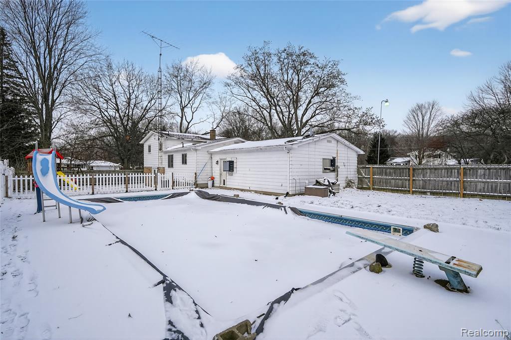 4199 Sheraton Drive, Flint, MI 48532 — Photo 38