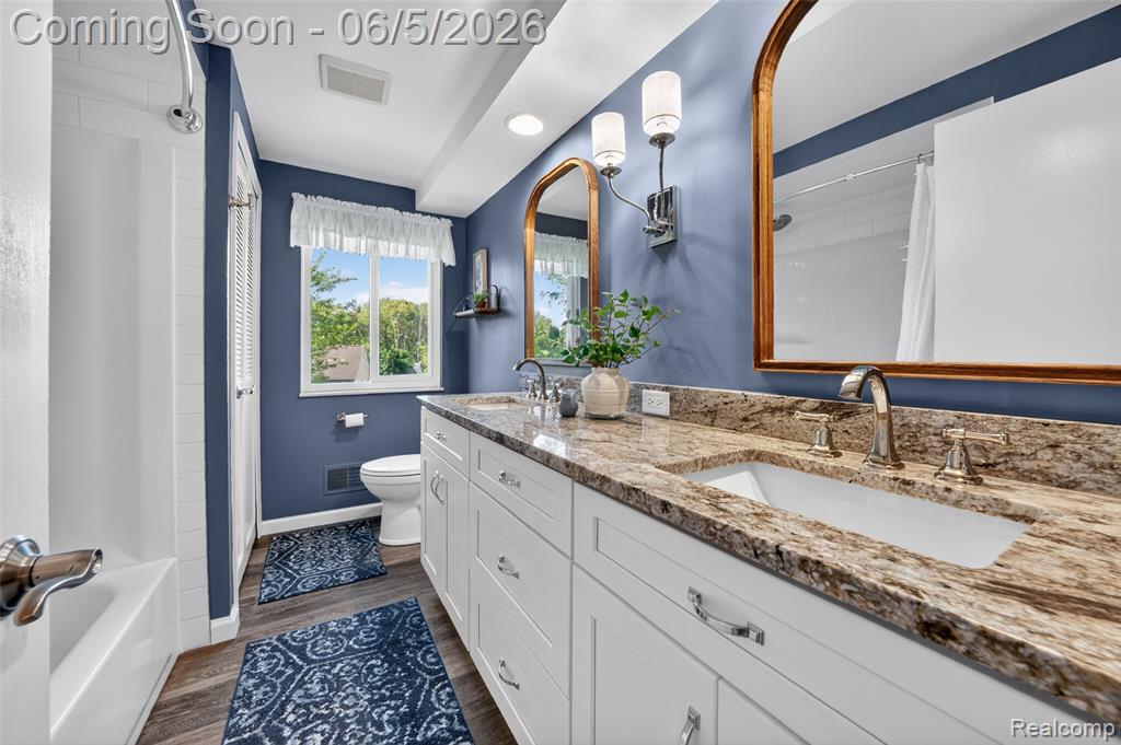 7841 Rampart Trail, Waterford, MI 48327 — Photo 22