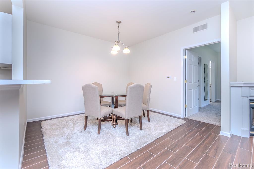 8106 CHESAPEAKE Circle, Walled Lake, MI 48390 — Photo 20