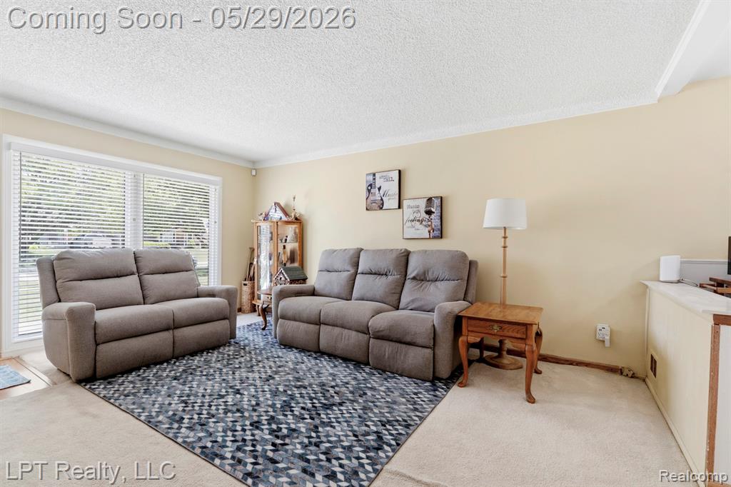 8032 Clippert Street, Taylor, MI 48180 — Photo 4