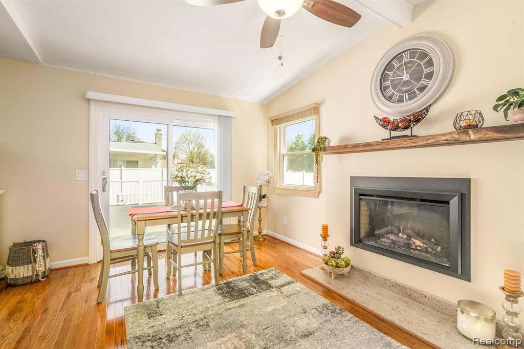 5745 NEW MEADOW Drive, Ypsilanti, MI 48197 — Photo 27