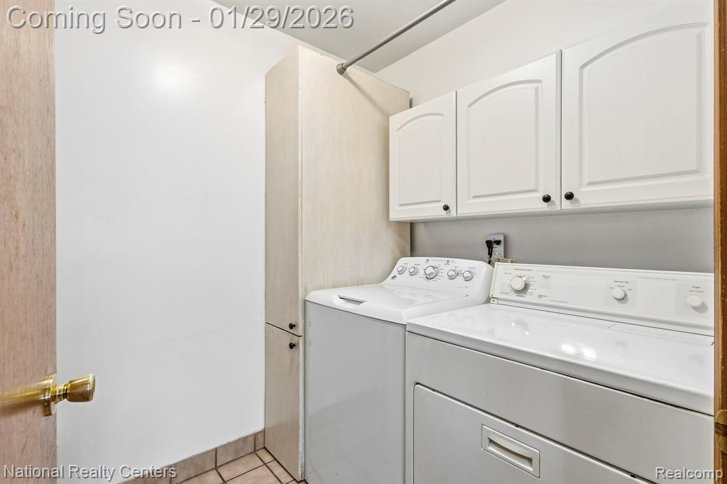 9008 Sussex Street, White Lake, MI — Photo 10